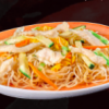 C31.spaghetti di riso con verdure e pollo